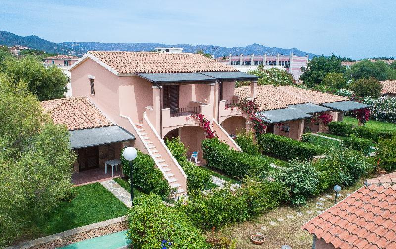 Residenze Gallura San Teodoro  Buitenkant foto